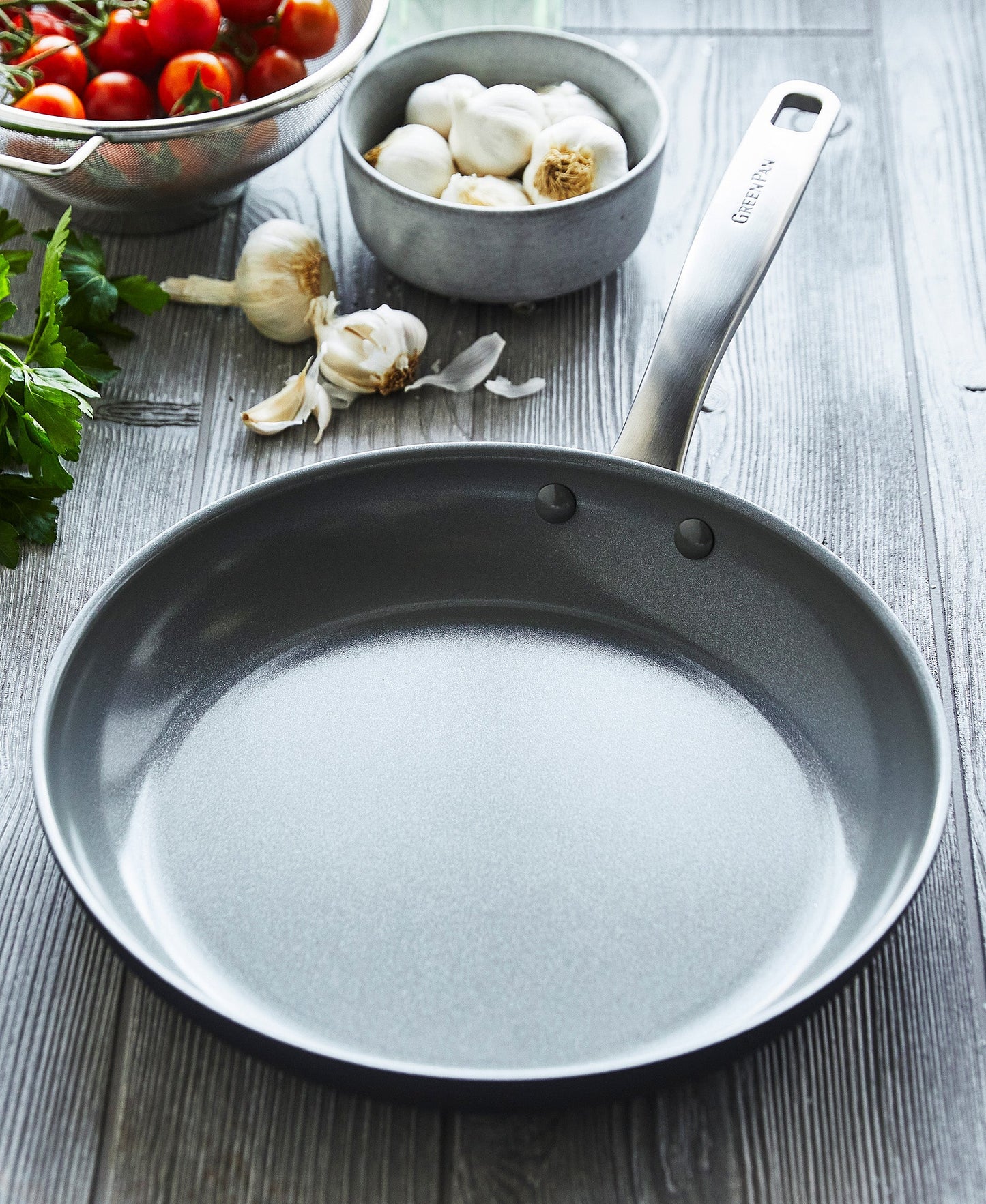 Chatham Nonstick. Ceramic Fry Pan. 11